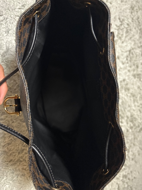 オールドセリーヌ　リュックサック（ブランドバッグ）の商品画像 - 査定依頼日：2026年3月3日 - 最高査定価格：70,000円