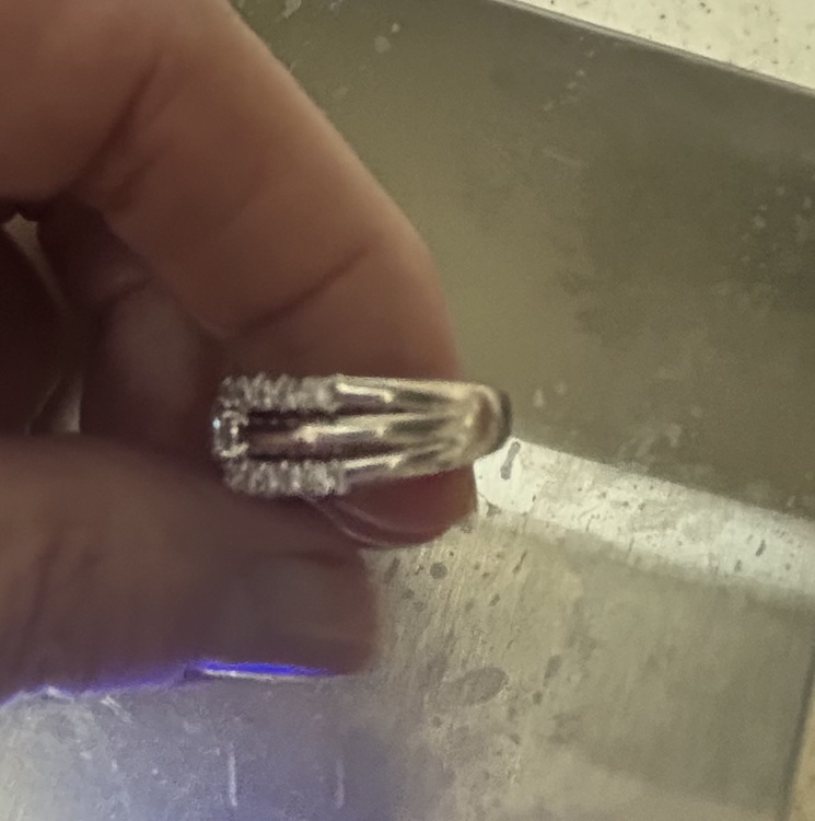 プラチナリング（金・貴金属）の商品画像 - 査定依頼日：2026年1月25日 - 最高査定価格：250,000円