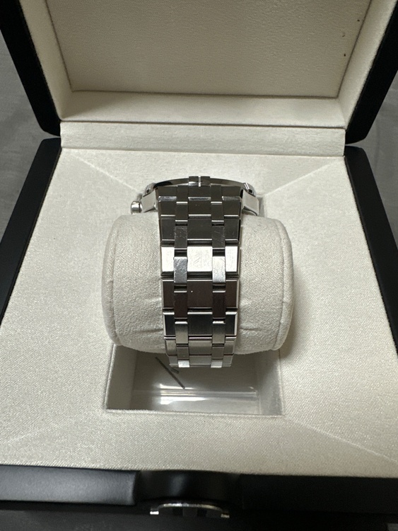 その他 その他 AI6008-SS002-331-（高級時計）の商品画像 - 査定依頼日：2026年3月24日 - 最高査定価格：110,000円