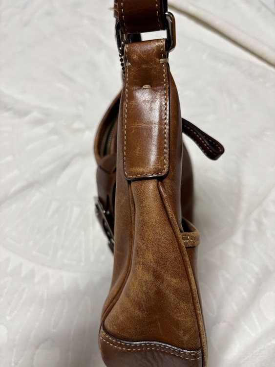 その他 コーチ （ブランドバッグ）の商品画像 - 査定依頼日：2025年11月22日 - 最高査定価格：2,000円