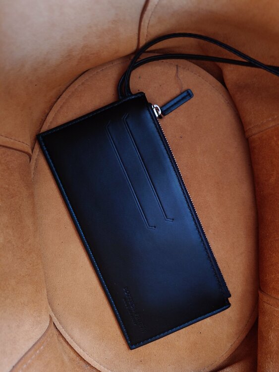 BOTTEGAVENETA（ブランドバッグ）の商品画像 - 査定依頼日：2026年9月22日 - 最高査定価格：90,000円