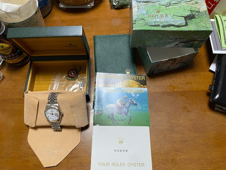 ロレックス パーペチュアル オイスター パーペチュアル　デイトジャスト（高級時計）の商品画像 - 査定依頼日：2025年4月19日 - 最高査定価格：800,000円