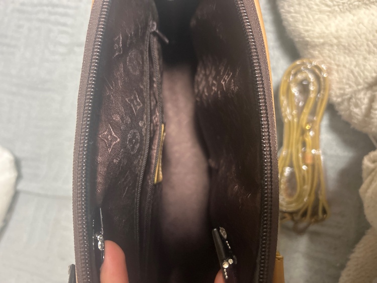 ルイヴィトン モノグラム （ブランドバッグ）の商品画像 - 査定依頼日：2025年12月29日 - 最高査定価格：100,000円