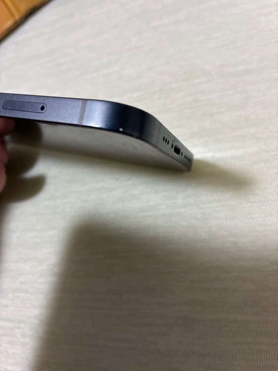 アイホン12（スマホ）の商品画像 - 査定依頼日：2026年7月22日 - 最高査定価格：18,000円