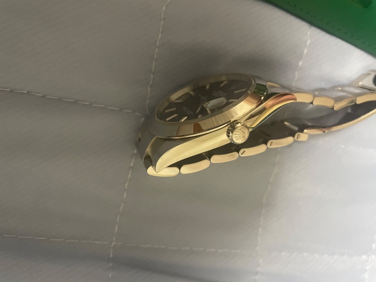 ロレックス デイトジャスト 126300（高級時計）の商品画像 - 査定依頼日：2025年10月8日 - 最高査定価格：1,200,000円