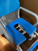 商品: シャワーチェア自在V 型番: SWR152SAL(U型シート)（介護用品）の商品画像 - 査定依頼日：2026年2月10日 - 最高査定価格：3,000円