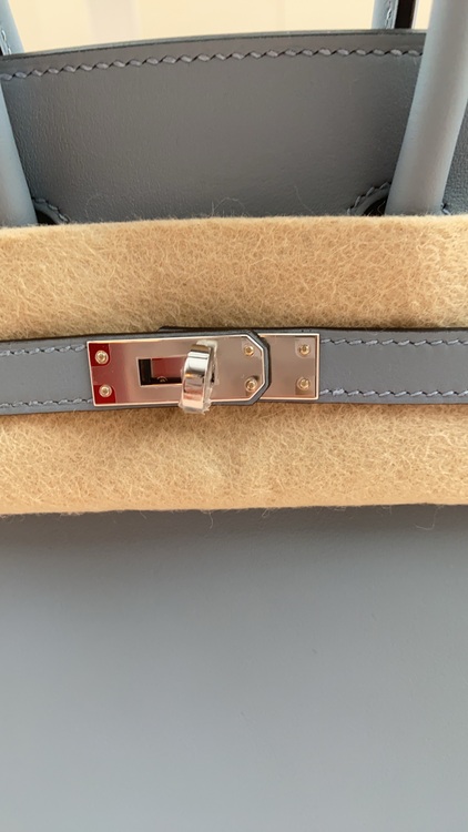 バーキン25.スイフト、シルバー金具、2025.8購入（ブランドバッグ）の商品画像 - 査定依頼日：2025年9月7日 - 最高査定価格：2,400,000円