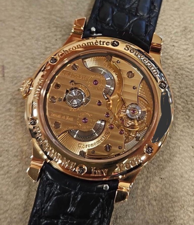 その他 その他 F.P.ジュルヌクロノメーター・スヴラン（高級時計）の商品画像 - 査定依頼日：2025年10月7日 - 最高査定価格：14,500,000円