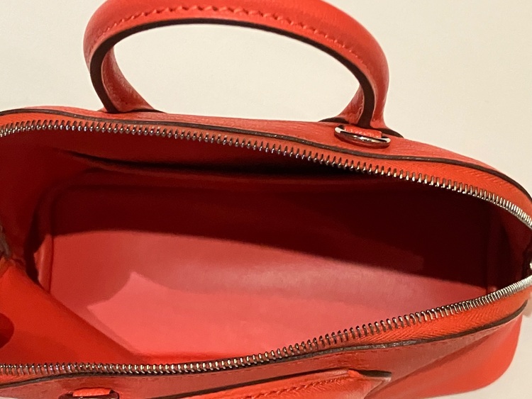 ボリード1923ミニ（ブランドバッグ）の商品画像 - 査定依頼日：2025年10月12日 - 最高査定価格：780,000円