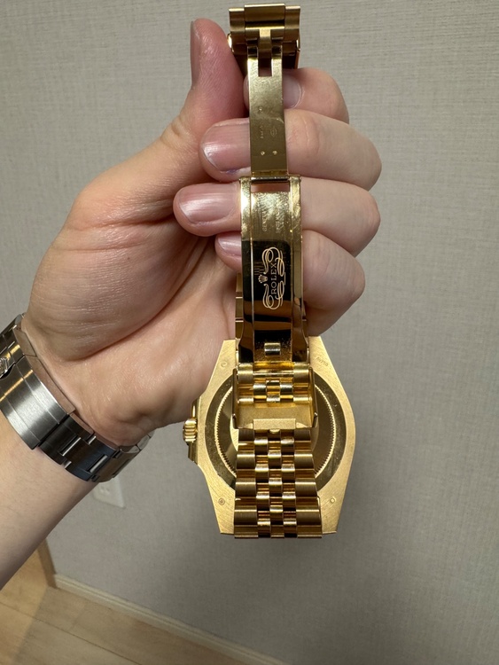 126718grnr（高級時計）の商品画像 - 査定依頼日：2025年12月9日 - 最高査定価格：7,000,000円