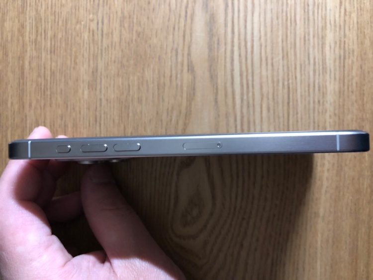 iPhone15 Pro Max　256GB（スマホ）の商品画像 - 査定依頼日：2026年4月15日 - 最高査定価格：97,000円