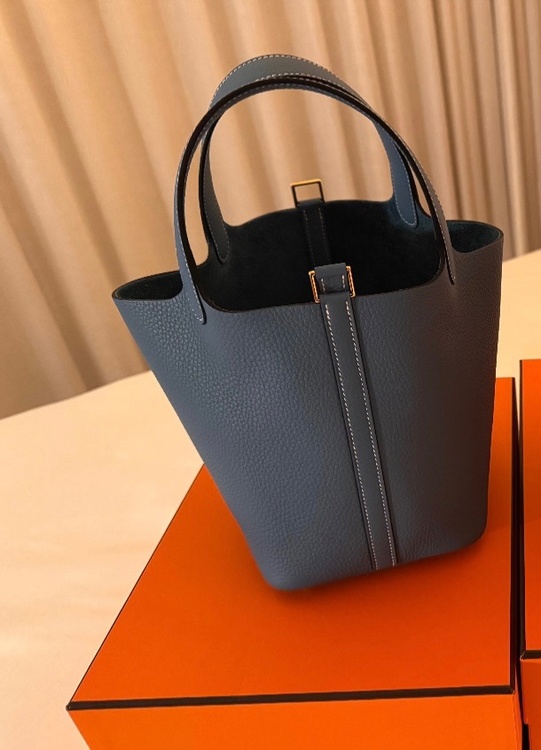 エルメス ピコタン （ブランドバッグ）の商品画像 - 査定依頼日：2026年1月5日 - 最高査定価格：550,000円