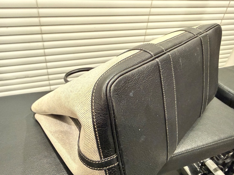 ガーデンパーティ（ブランドバッグ）の商品画像 - 査定依頼日：2025年12月19日 - 最高査定価格：100,000円