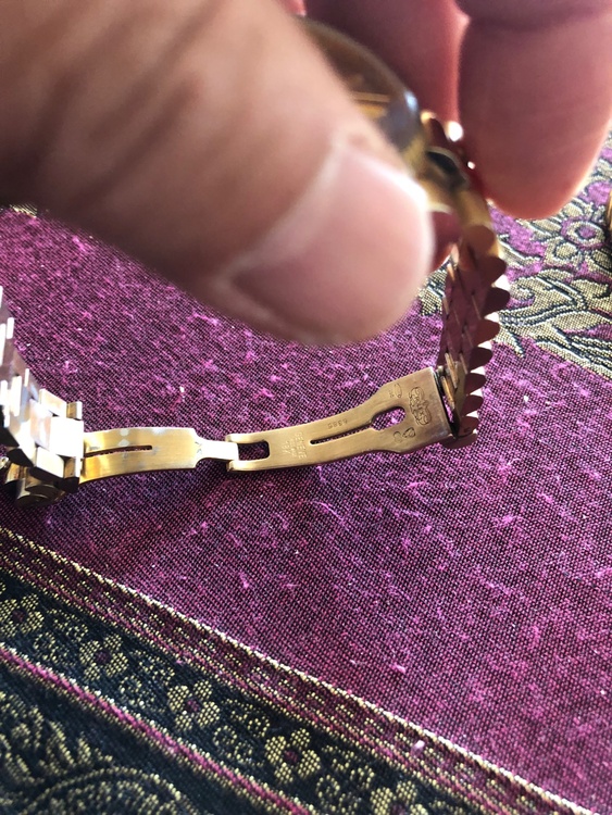 ロレックスデイデイト（金・貴金属）の商品画像 - 査定依頼日：2026年2月26日 - 最高査定価格：3,500,000円