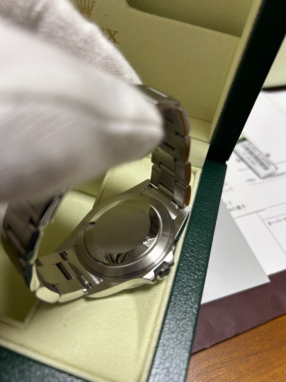 ロレックス エクスプローラー 1657（高級時計）の商品画像 - 査定依頼日：2025年12月8日 - 最高査定価格：1,350,000円