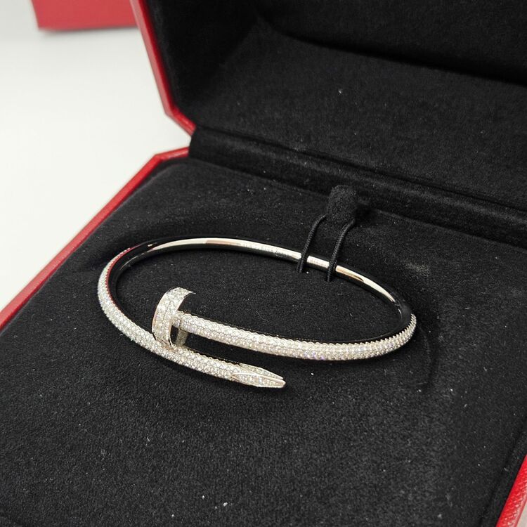 루이비통 코치 （ブランドバッグ）の商品画像 - 査定依頼日：2025年7月29日 - 最高査定価格：3,800,000円