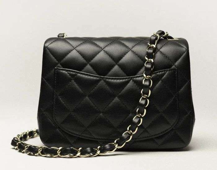 CHANEL A35200 Y04059 94305（ブランドバッグ）の商品画像 - 査定依頼日：2025年1月18日 - 最高査定価格：400,000円