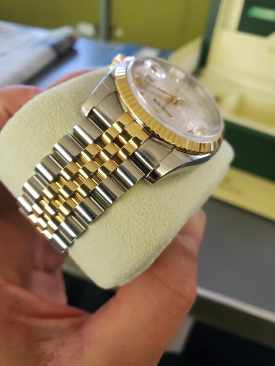 デイトジャスト（高級時計）の商品画像 - 査定依頼日：2025年10月29日 - 最高査定価格：1,500,000円