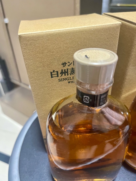 サントリー 白州蒸溜所　２本（お酒）の商品画像 - 査定依頼日：2026年6月23日 - 最高査定価格：8,000円