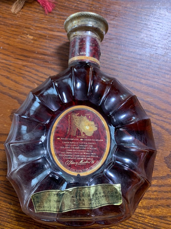 ブランデー レミーマルタン （お酒）の商品画像 - 査定依頼日：2025年11月2日 - 最高査定価格：100,000円