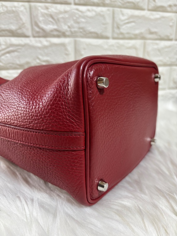 エルメス ピコタンロックＰＭ トリヨンクレマンス ルージュガランス □R刻印（ブランドバッグ）の商品画像 - 査定依頼日：2025年11月15日 - 最高査定価格：120,000円