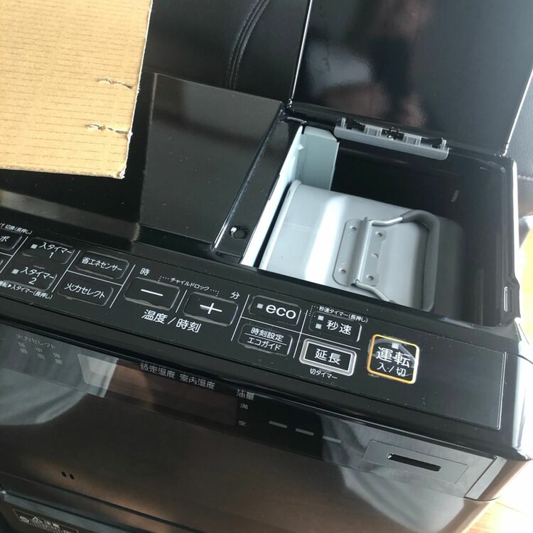 石油ファンヒーター WZシリーズ  グランブラック FH-CWZ36BYF-KG（家電）の商品画像 - 査定依頼日：2025年11月12日 - 最高査定価格：11,000円