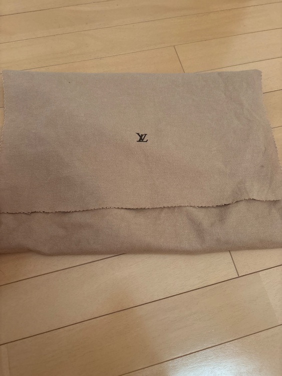 ルイヴィトン エピ （ブランドバッグ）の商品画像 - 査定依頼日：2025年7月27日 - 最高査定価格：45,000円