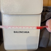 バレンシアガ  （ブランドバッグ）の商品画像 - 査定依頼日：2025年8月3日 - 最高査定価格：30,000円