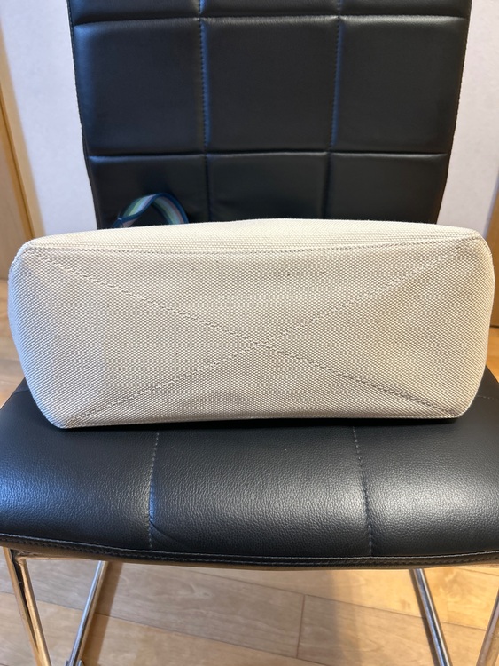 トートバッグ（ブランドバッグ）の商品画像 - 査定依頼日：2025年11月13日 - 最高査定価格：5,000円