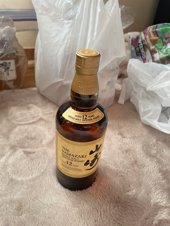 ウイスキー サントリー山崎 （お酒）の商品画像 - 査定依頼日：2025年9月26日 - 最高査定価格：136,000円