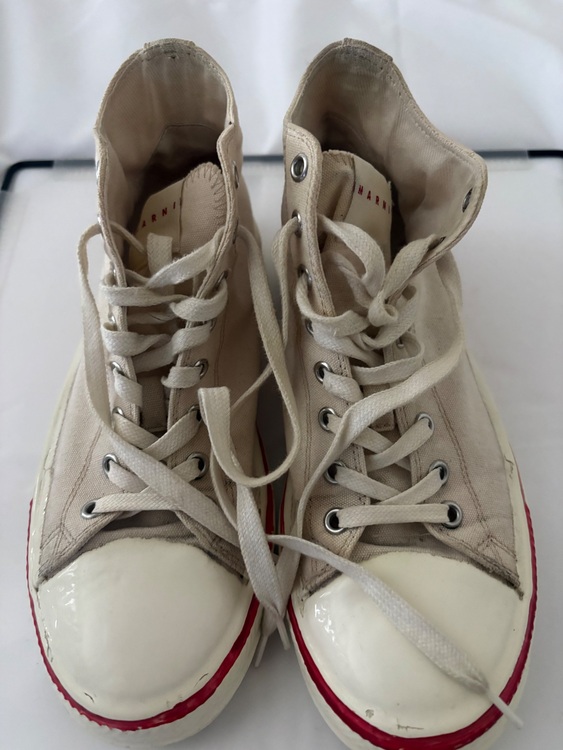 スニーカー（古着・ファッション）の商品画像 - 査定依頼日：2025年11月19日 - 最高査定価格：1,500円