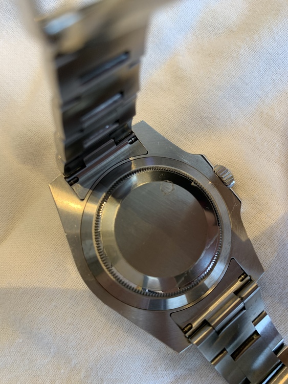 SUBMARINER DATE（高級時計）の商品画像 - 査定依頼日：2022年9月9日 - 最高査定価格：1,450,000円