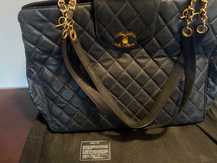 スーパーモデルバッグ（素材ラバー）（ブランドバッグ）の商品画像 - 査定依頼日：2026年1月5日 - 最高査定価格：420,000円