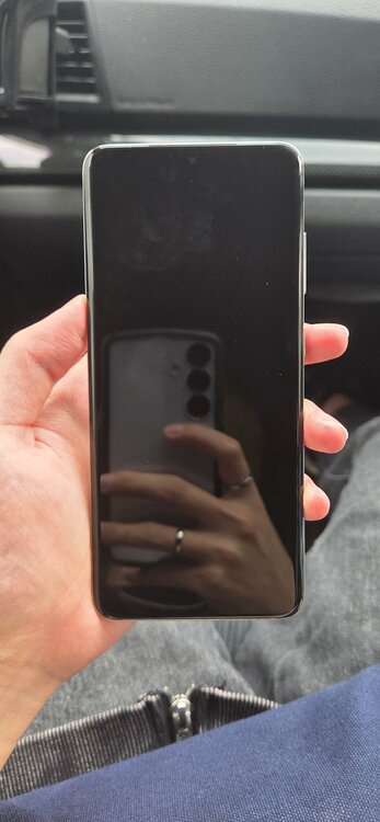 Galaxy Galaxy S20 シリーズ 【docomo】Galaxy S20 5G SC-51A（スマホ）の商品画像 - 査定依頼日：2026年6月13日 - 最高査定価格：10,000円