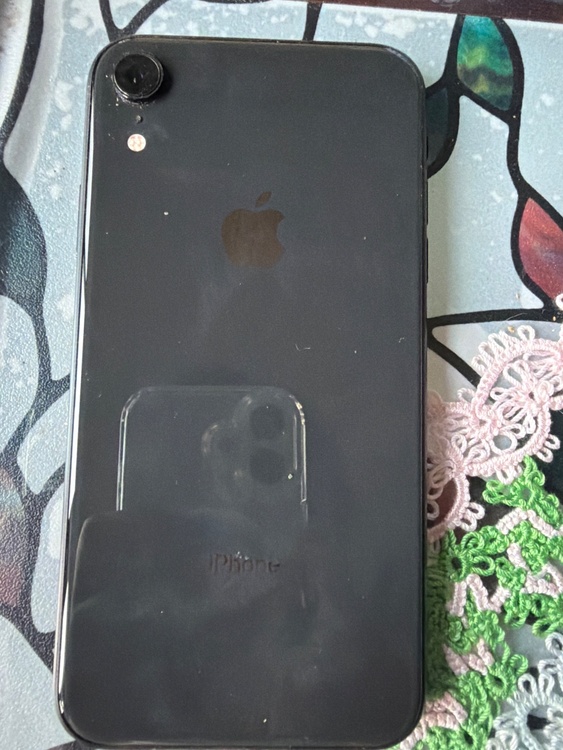 iPhone（スマホ）の商品画像 - 査定依頼日：2026年9月28日 - 最高査定価格：11,500円