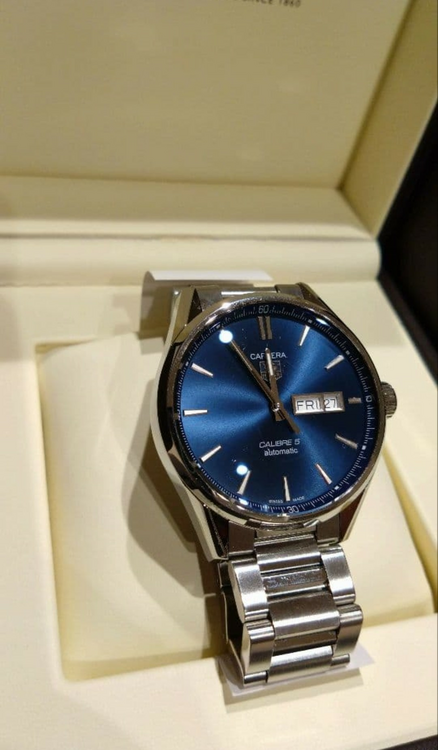 タグホイヤー カレラ WAR201E WBC5707（高級時計）の商品画像 - 査定依頼日：2026年1月11日 - 最高査定価格：200,000円