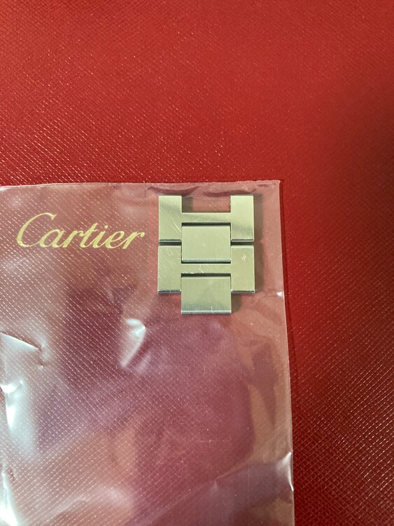 タンクソロXL（高級時計）の商品画像 - 査定依頼日：2025年3月19日 - 最高査定価格：430,000円