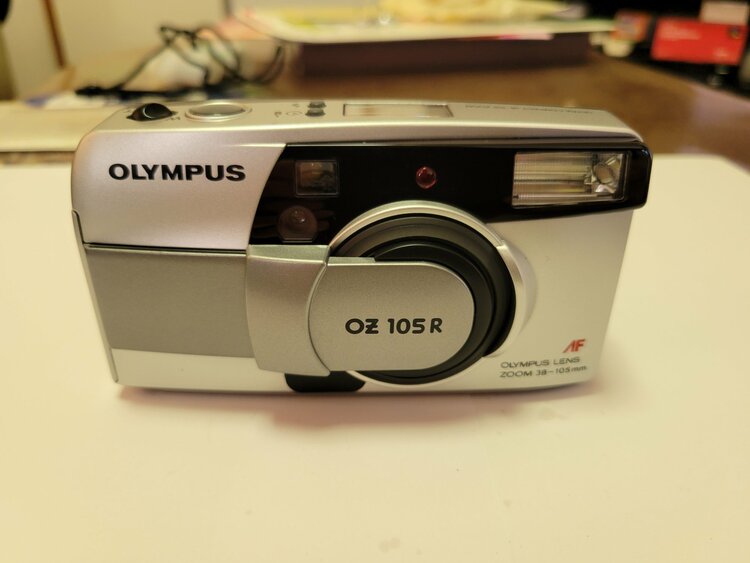 オリンパスOZ105R（カメラ）の商品画像 - 査定依頼日：2026年1月12日 - 最高査定価格：2,000円