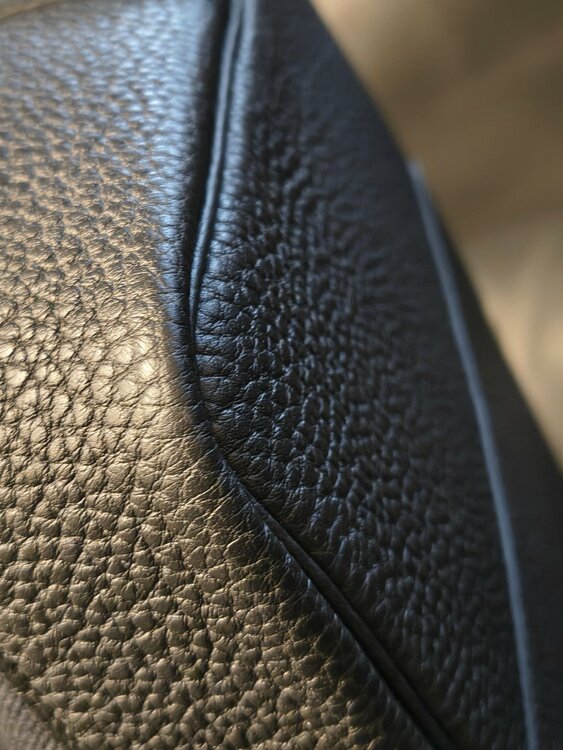 ガーデンパーティ（ブランドバッグ）の商品画像 - 査定依頼日：2026年3月31日 - 最高査定価格：460,000円