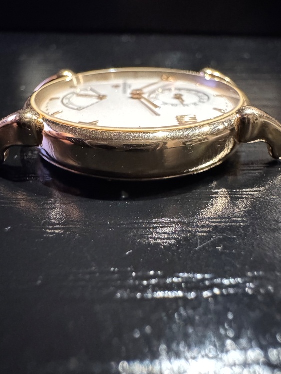 ヴァシュロン コンスタンタン その他 （高級時計）の商品画像 - 査定依頼日：2026年3月26日 - 最高査定価格：1,300,000円