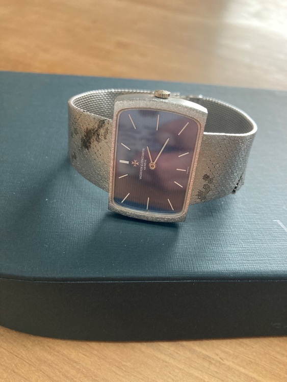 ヴァシュロン コンスタンタン その他 48418（高級時計）の商品画像 - 査定依頼日：2025年6月15日 - 最高査定価格：1,100,000円