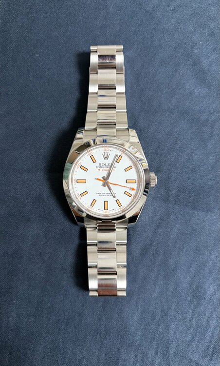 ロレックス ミルガウス 116400（高級時計）の商品画像 - 査定依頼日：2025年12月6日 - 最高査定価格：1,300,000円