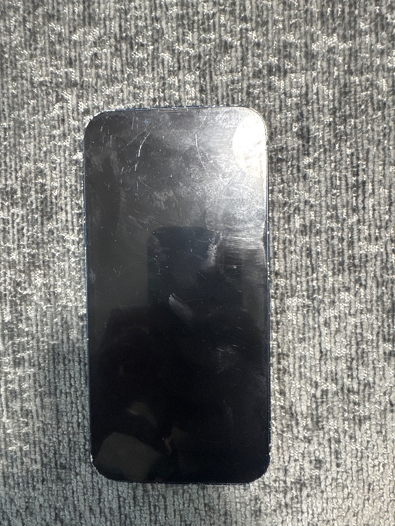 iPhone11 256GB Softbank（スマホ）の商品画像 - 査定依頼日：2026年4月10日 - 最高査定価格：16,000円