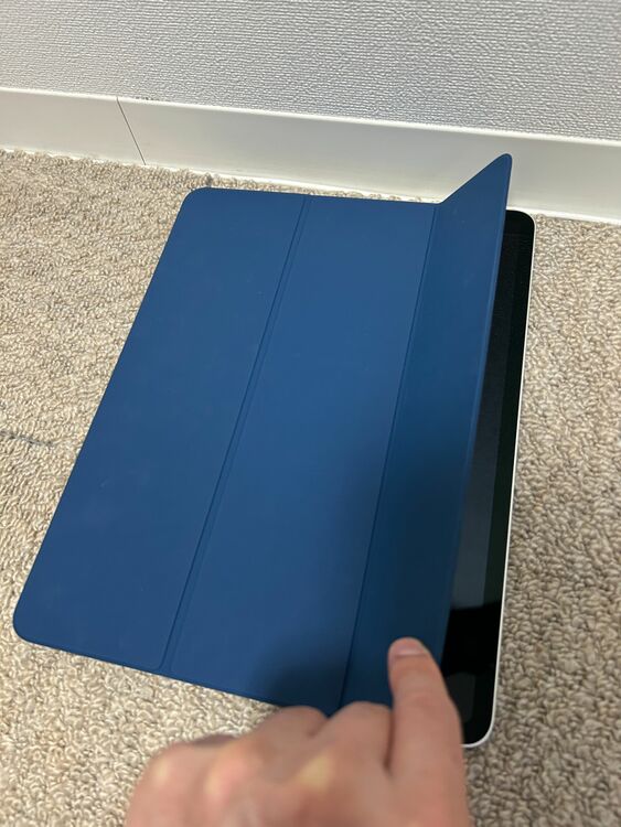 iPad Pro Smart Folio（PC・タブレット）の商品画像 - 査定依頼日：2025年11月3日 - 最高査定価格：2,000円