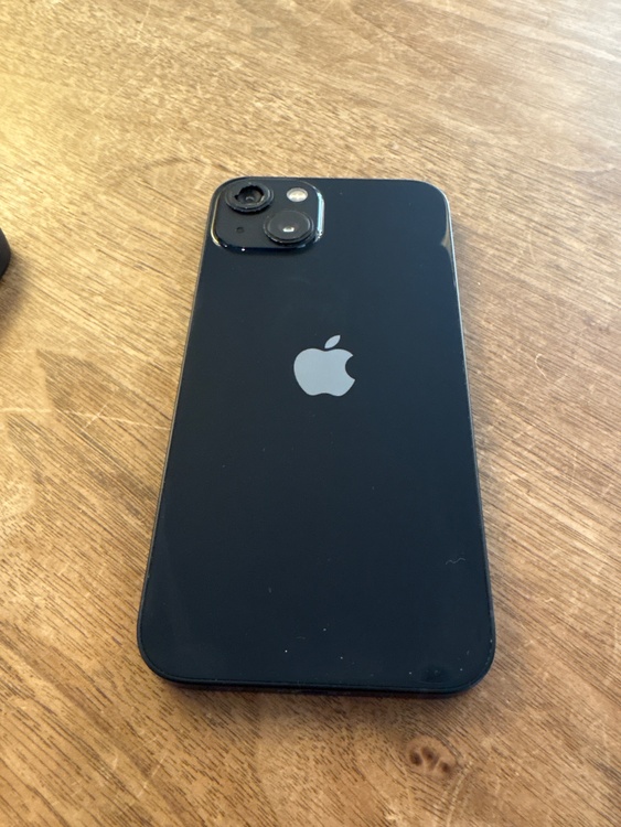 iPhone13（スマホ）の商品画像 - 査定依頼日：2026年3月27日 - 最高査定価格：20,000円