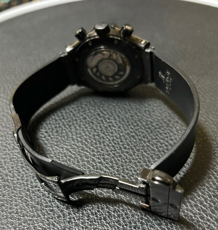 ウブロ ビックバン Hフライバック　1926.NL30.12　（高級時計）の商品画像 - 査定依頼日：2025年4月30日 - 最高査定価格：700,000円