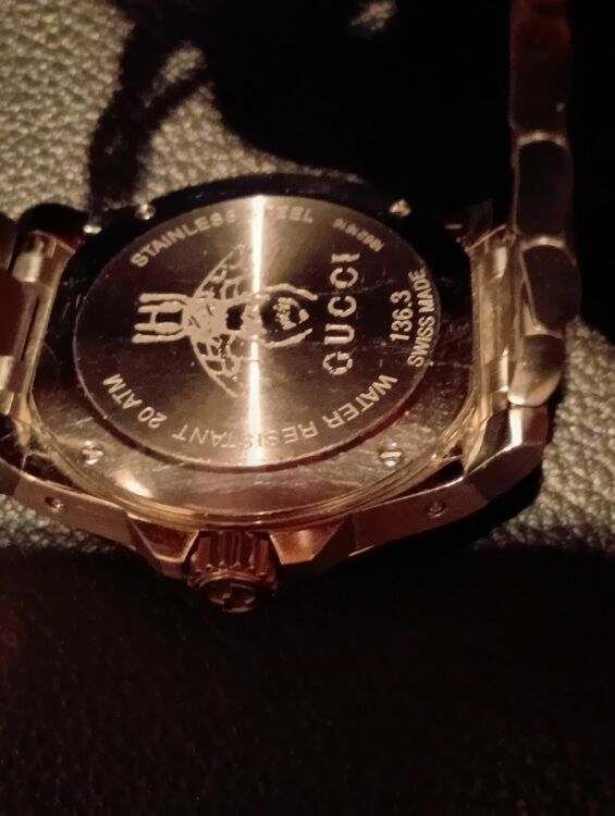 その他 その他 グッチ 腕時計 gucci メンズ dive ダイブ 40mm ホワイト シルバー ya136336（高級時計）の商品画像 - 査定依頼日：2025年8月5日 - 最高査定価格：38,000円