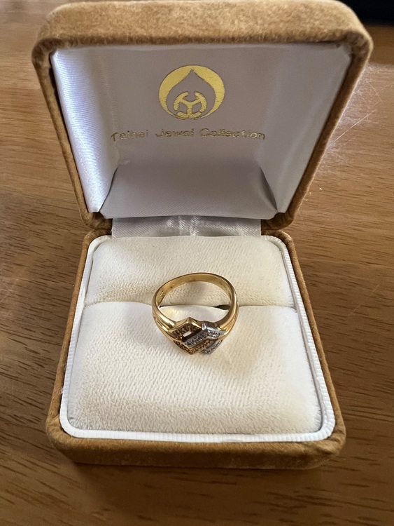 金プラチナ指輪（金・貴金属）の商品画像 - 査定依頼日：2025年6月5日 - 最高査定価格：50,000円