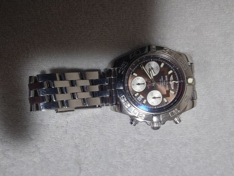 ブライトリング クロノマット AB014（高級時計）の商品画像 - 査定依頼日：2025年7月1日 - 最高査定価格：420,000円