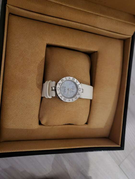 ビーゼロワン（高級時計）の商品画像 - 査定依頼日：2025年2月9日 - 最高査定価格：80,000円